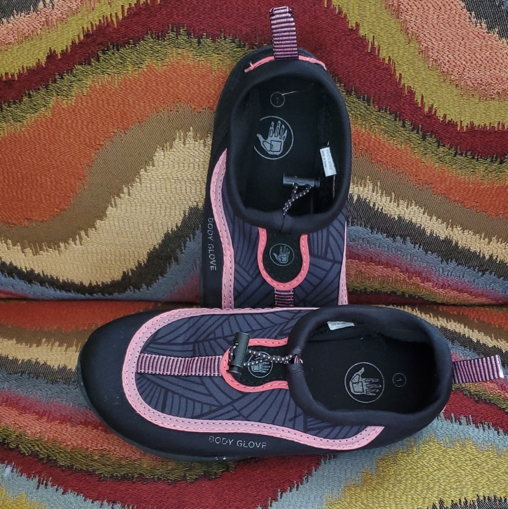 Girls water shoes